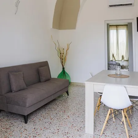 La Dimora Di Generosa Carrubo